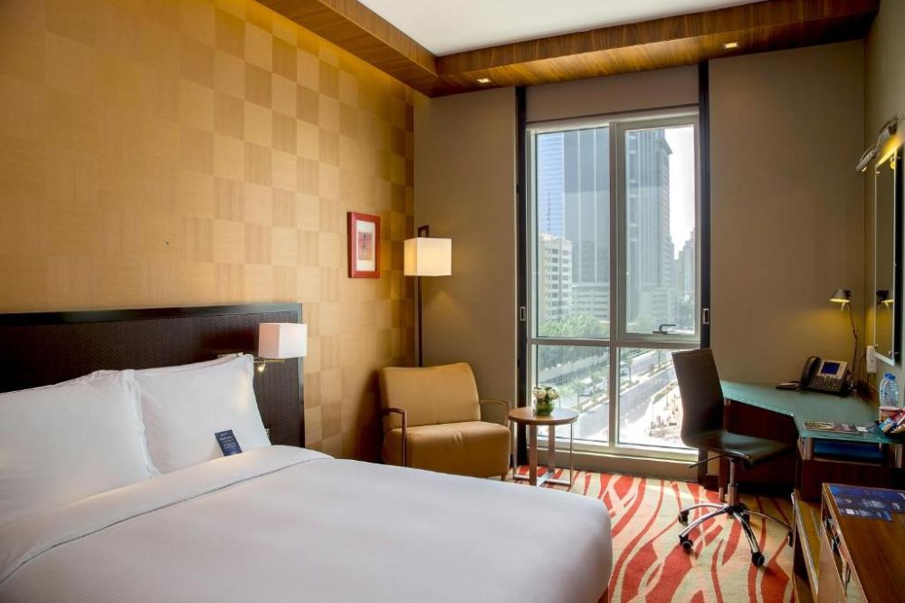 Superior Room, Radisson Blu Hotel Media City 4*