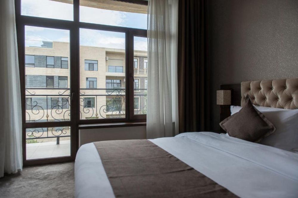 Deluxe, FN Shymkent 3*