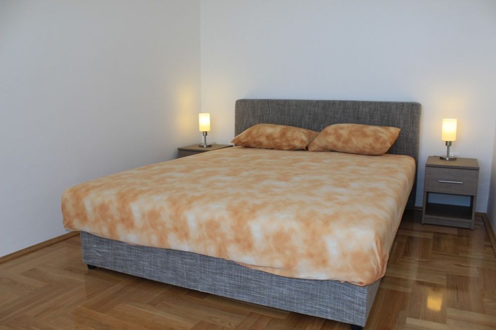 APP 04, Becici Lux villa 4*