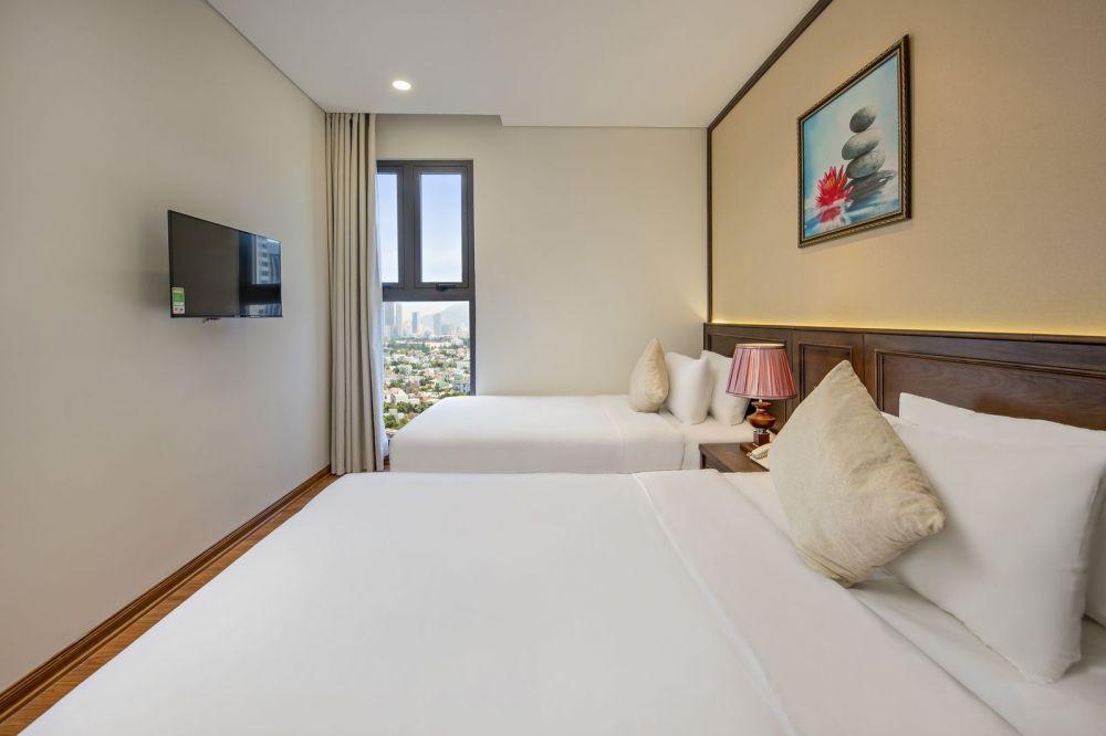 Superior Double/Twin City View, Golden Lotus Hotel Da Nang 4*