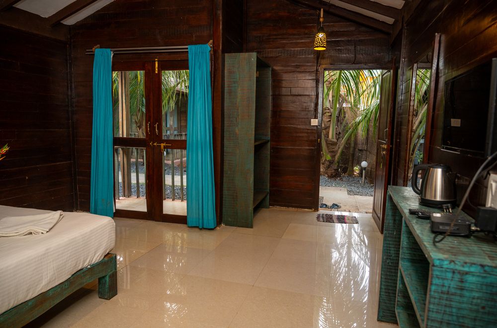 AC Wooden Cottages, Ciroc Beach Resort 2*