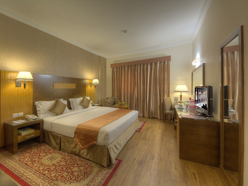 Standard, Fortune Pearl Hotel 3*