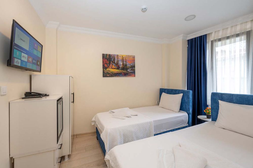 Standard, Hotel Grand Istanbul 3*