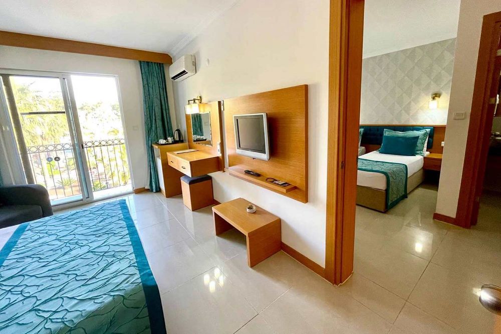 Family room, Green Forest Holiday Village 5*