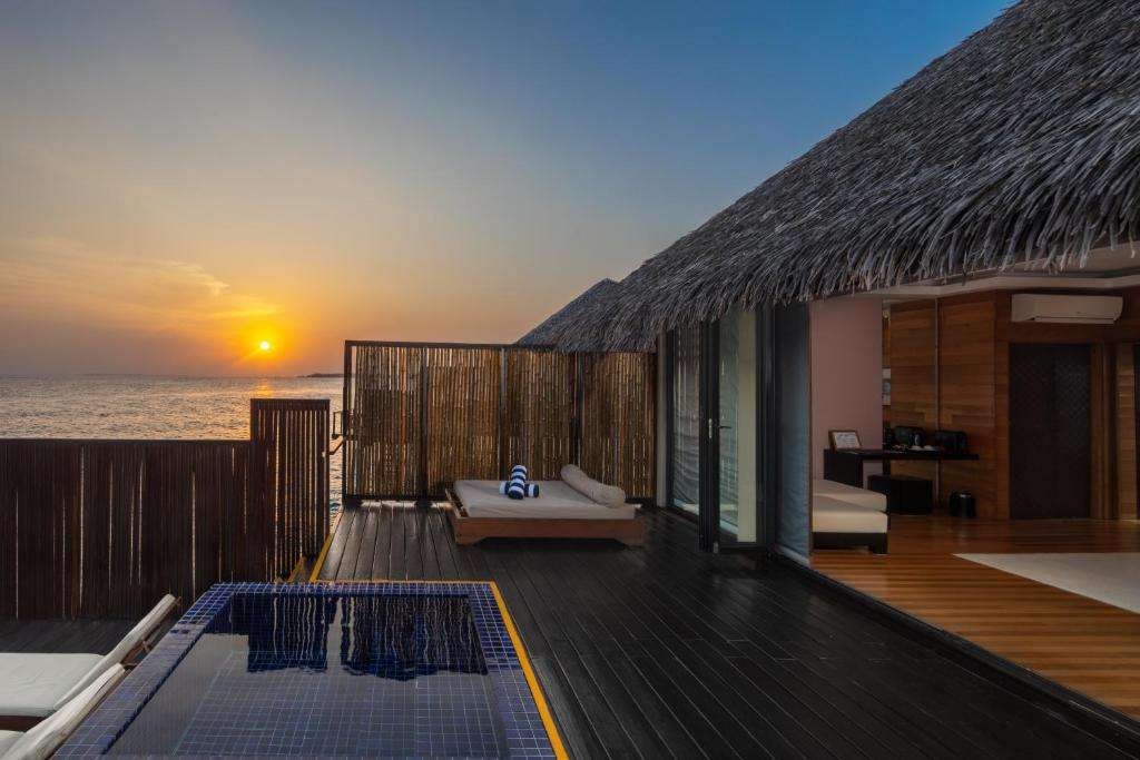 Honeymoon Villa with Plunge Pool and Jacuzzi, Adaaran Prestige Vadoo | Adults Only 18+ 5*