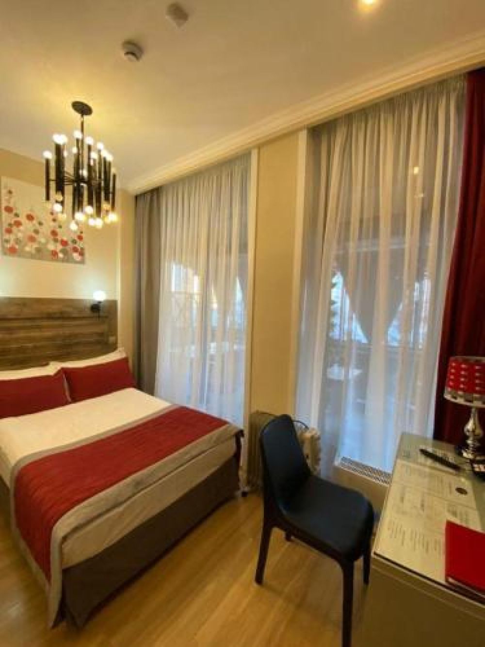 Делюкс, Grace Point Hotel 3*