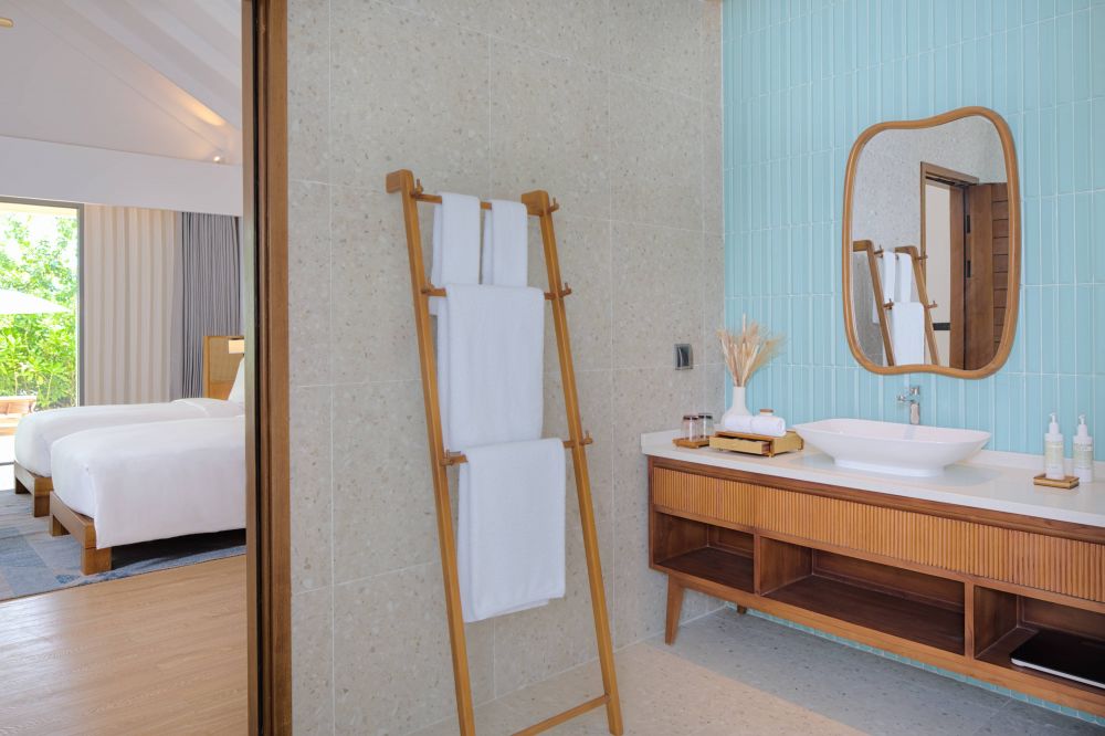 Beach Villa, DusitD2 Feydhoo Maldives 5*