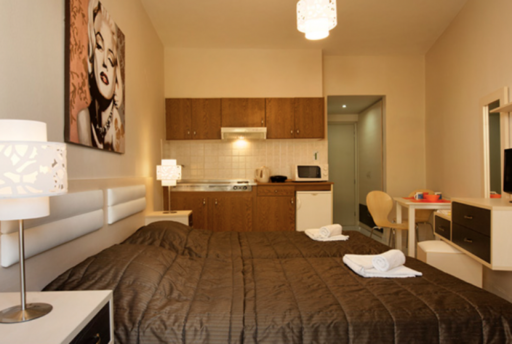 Studio, Axos Hotel 3*