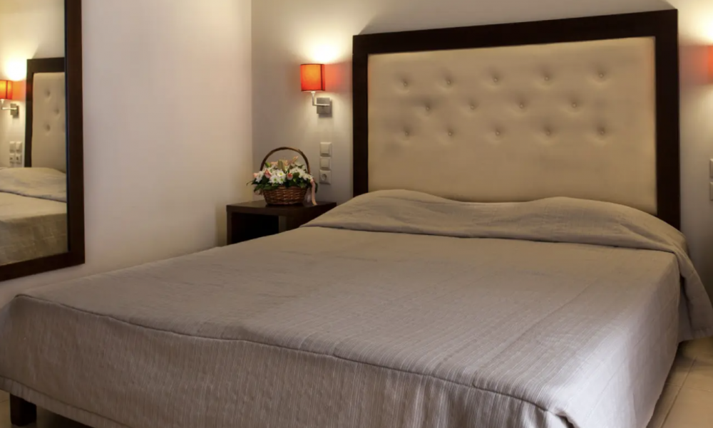 Standard Economy Ground Floor, Marilena Hotel 4*