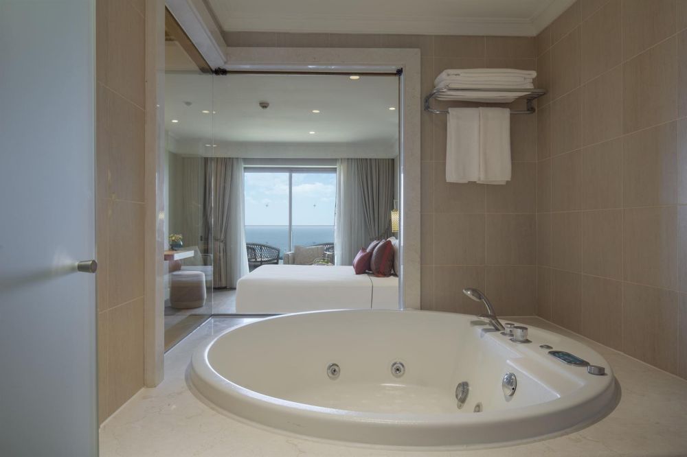 Honeymoon Sea View with Jacuzzi, Ela Excellence Resort Belek (ex. Ela Quality Resort) 5*