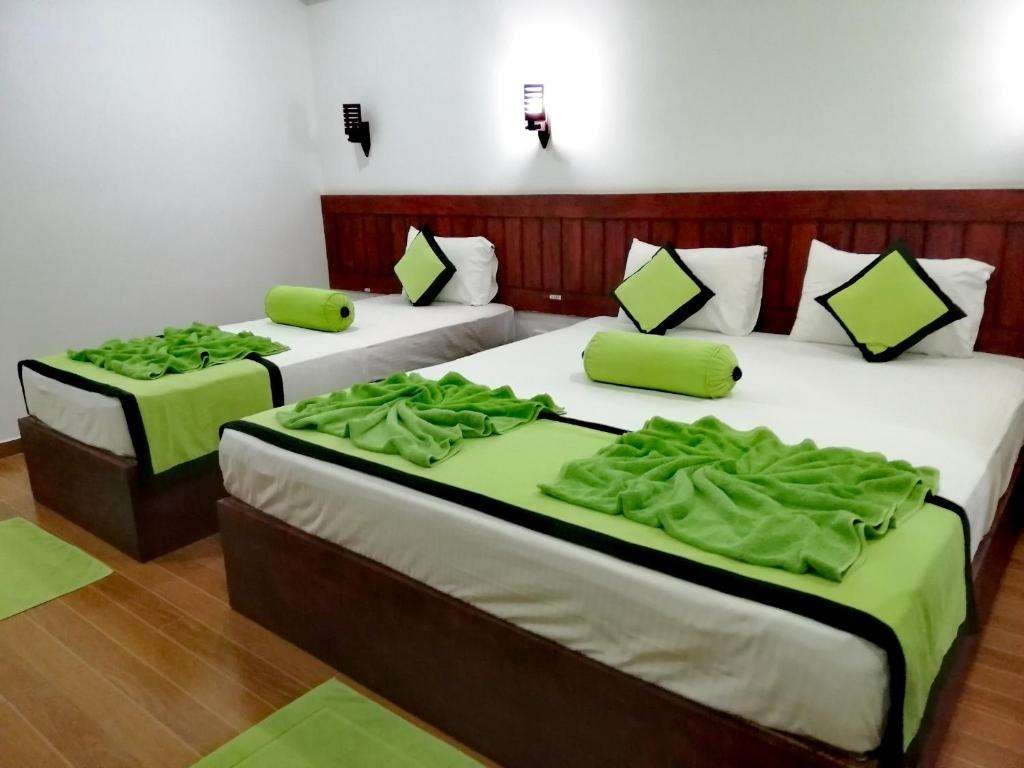 Deluxe Room, Serenade Beach Hotel 2*