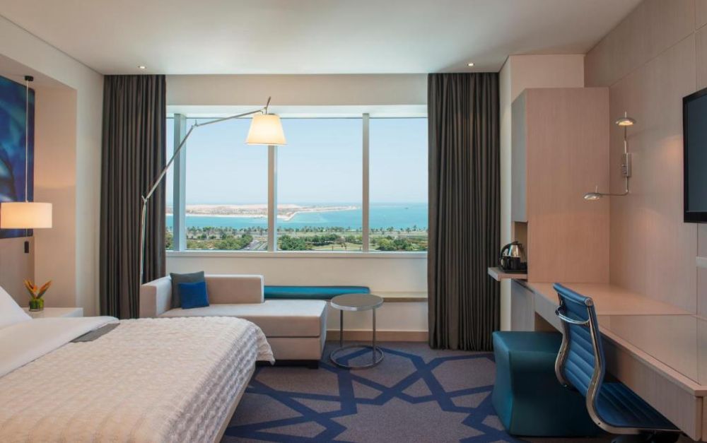 Deluxe Room, Le Royal Meridien Abu Dhabi 5*