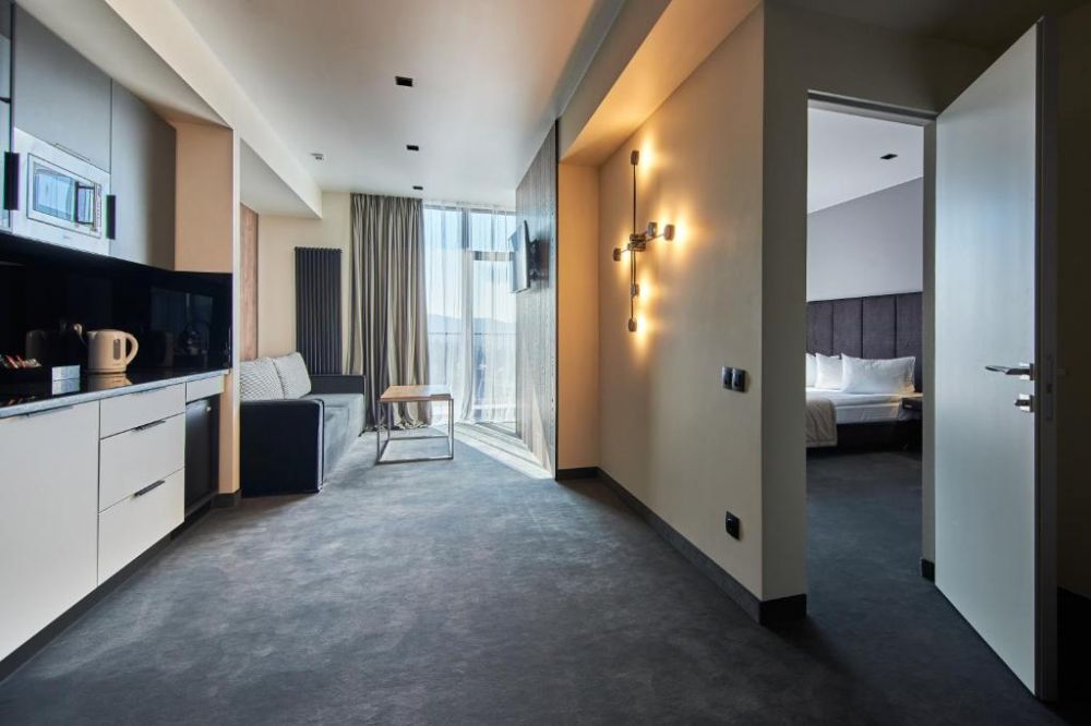 Two-room Deluxe, Fomich Residence 