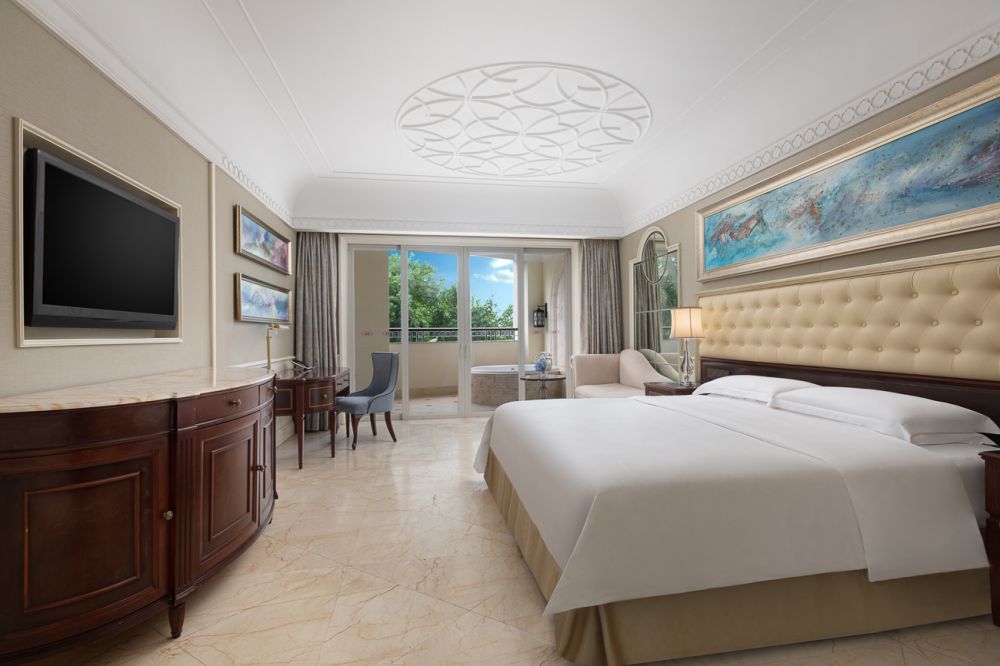 Crowne Plaza Deluxe Room, Crowne Plaza Resort Sanya Bay 5*