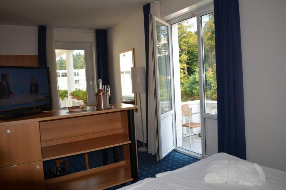 Double Comfort Air Condition/ Balcony, Slovenija 4*