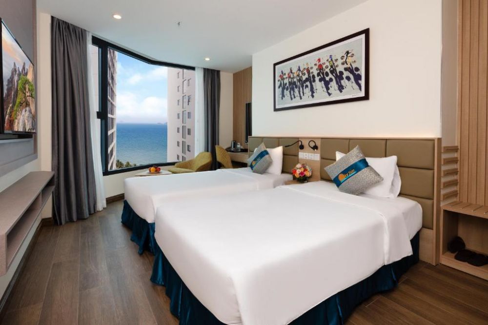 Deluxe City View/Sea View, Lucky Sun Hotel 4*