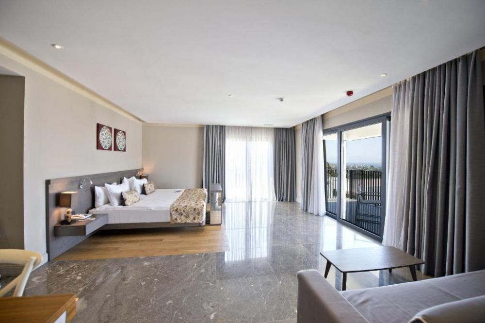 Premium Suite, Ramada Resort Bodrum 5*