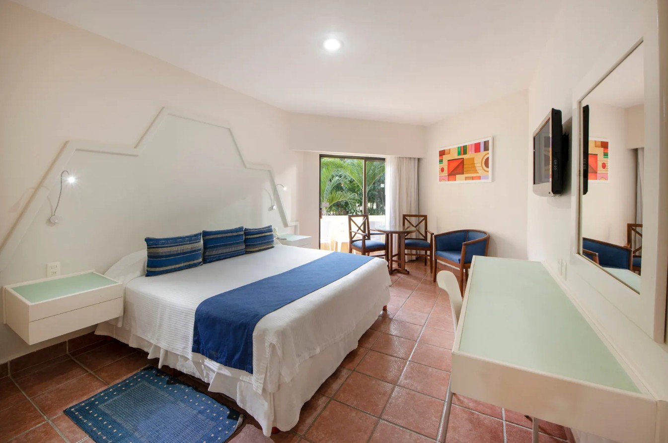 Superior/ Ocean View, Viva Wyndham Maya 4*