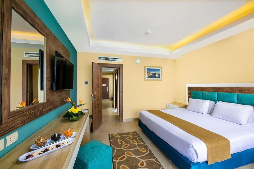 Family Room, Titanic Resort & Aquapark 4*