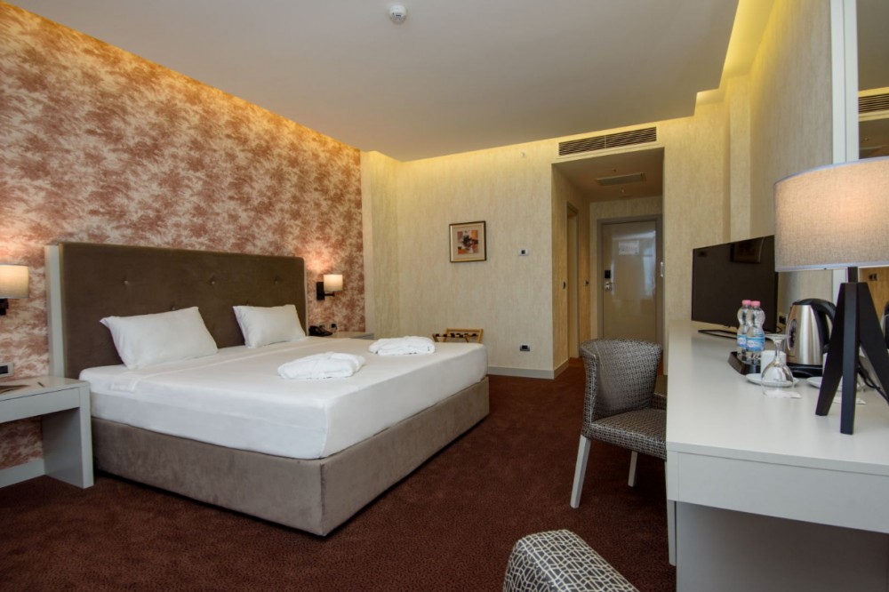 Standard DBL/TWN Room CV/SV, Grand Gloria 5*