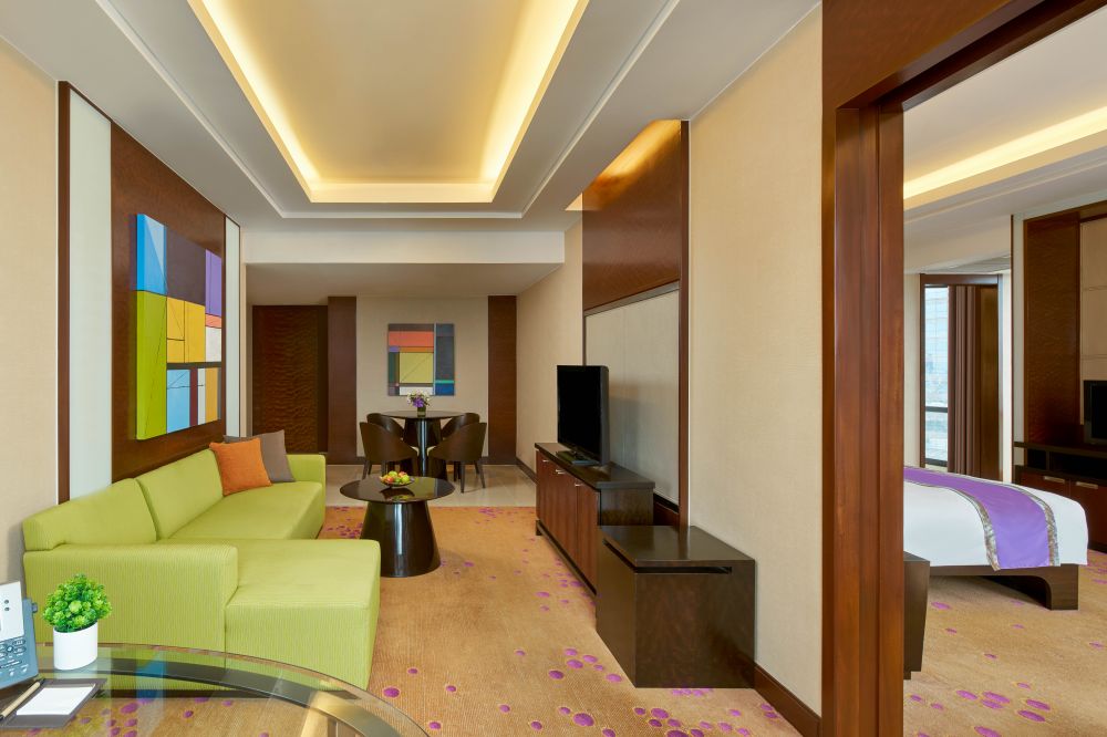 Executive Suite, Aetas Lumpini 5*