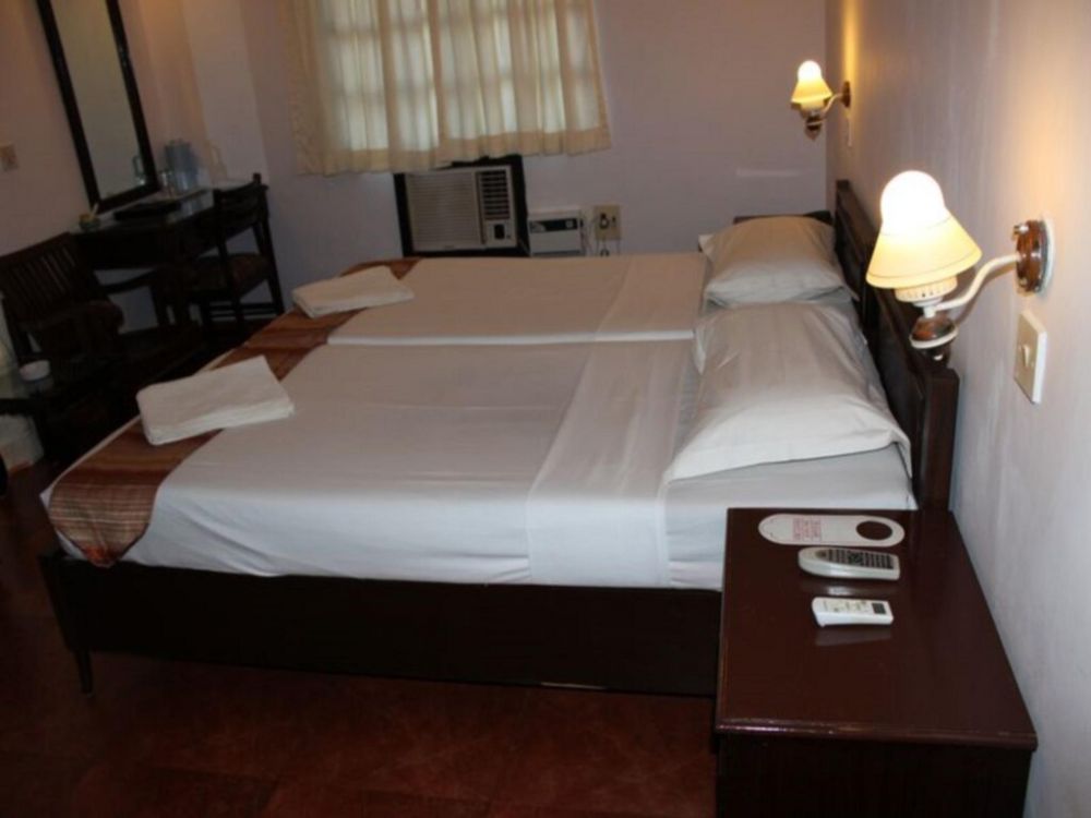 Standard AC, Vila Goesa Beach Resort 3*