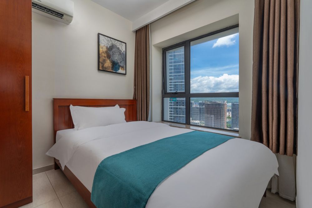 Brilliant City View Suite, Paxton Vacances Hotels & Resorts-Sanya 3*