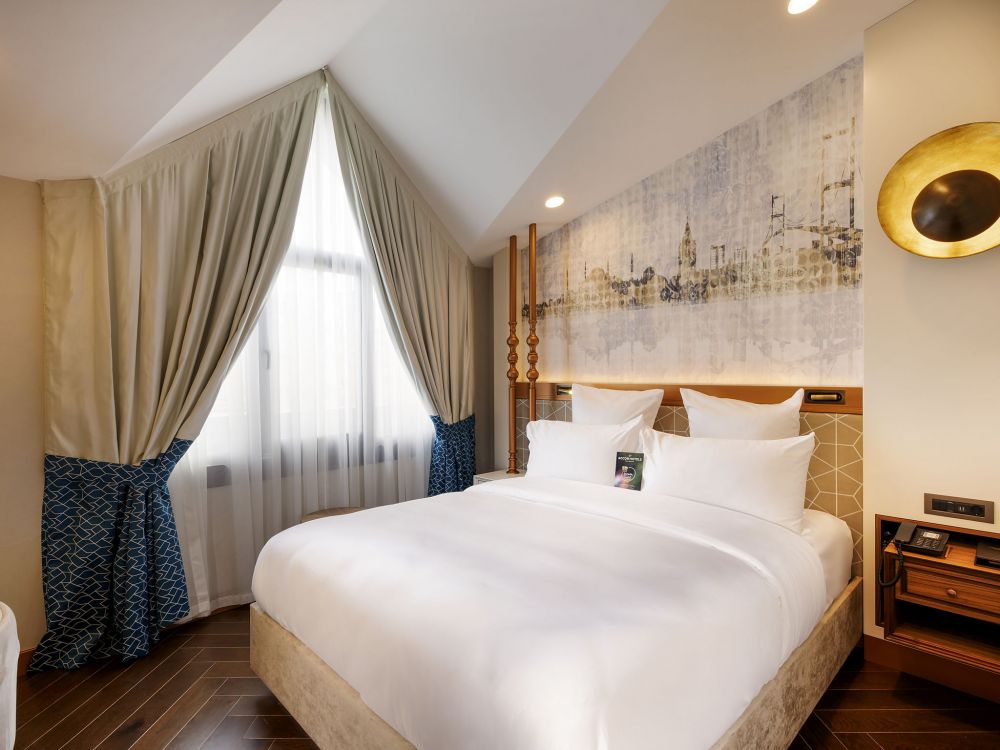 Superior, Mercure Istanbul Sirkeci 4*