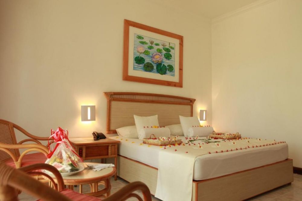 Deluxe Room, Oasis Beach Resort 4*