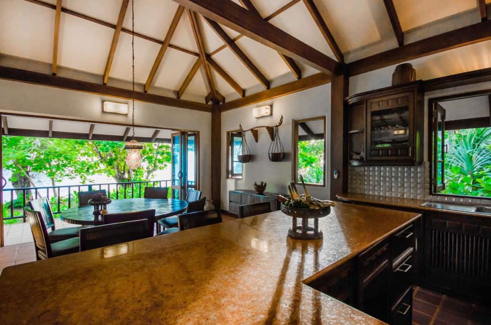 Five Bedroom Beachfront, Koh Jum Beach Villas 4*