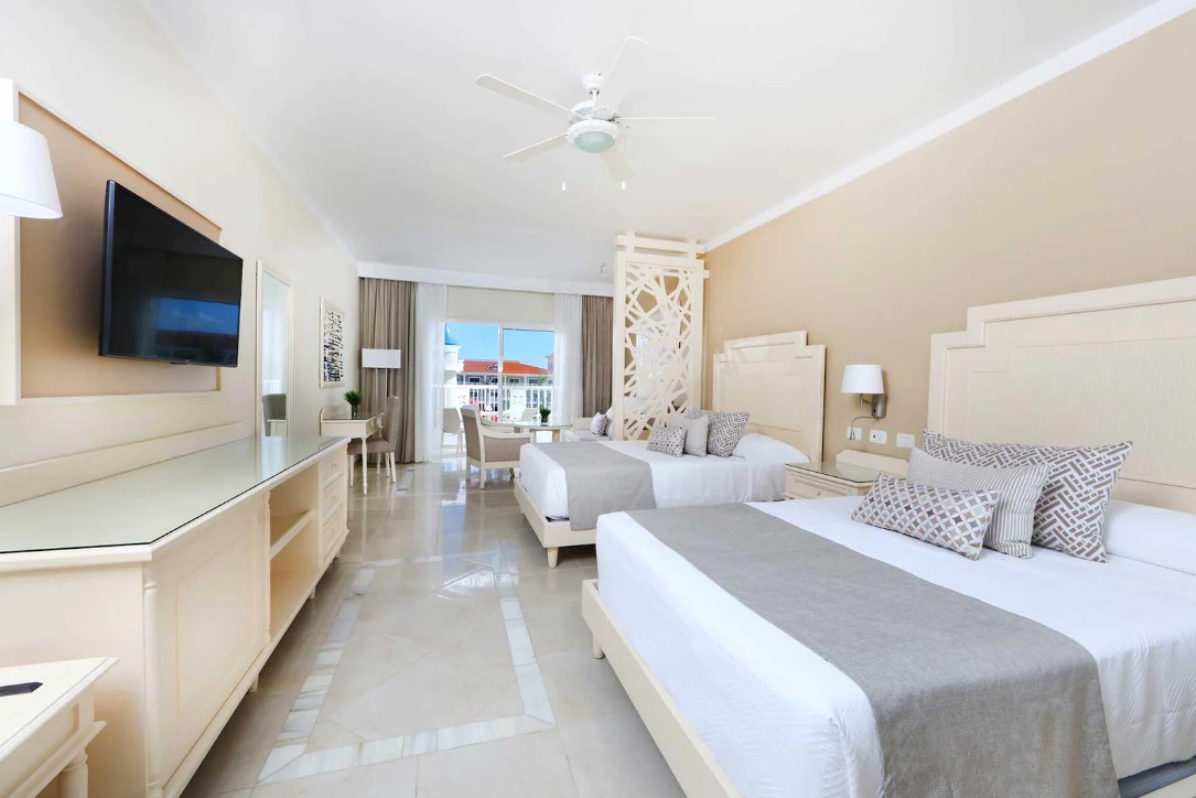 Junior Suite Deluxe Castle View, Bahia Principe Luxury Fantasia 5*