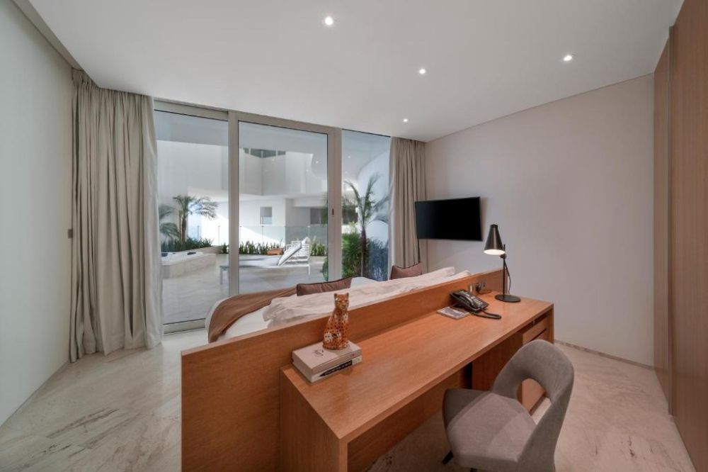 Junior Suite w/Jacuzzi, Five Jumeirah Village Dubai 5*