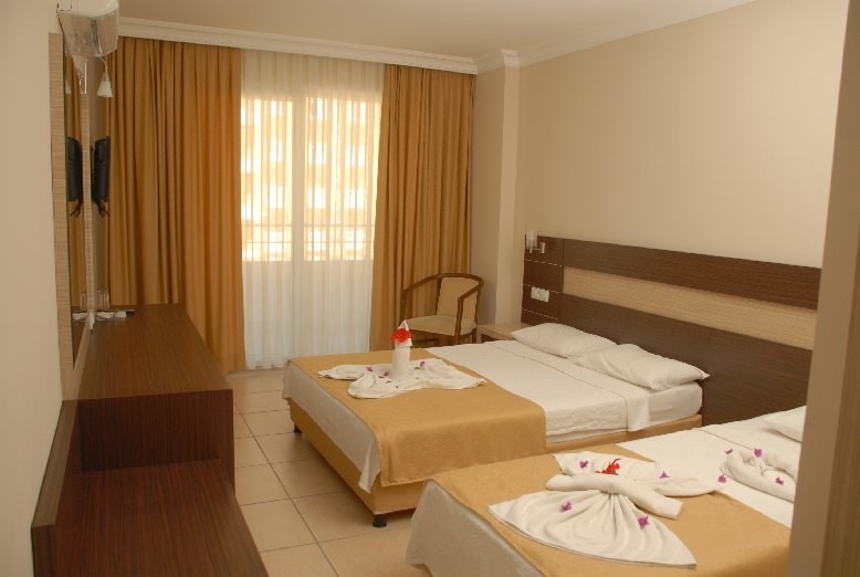 Standard, Sun Star Beach Hotel 4*