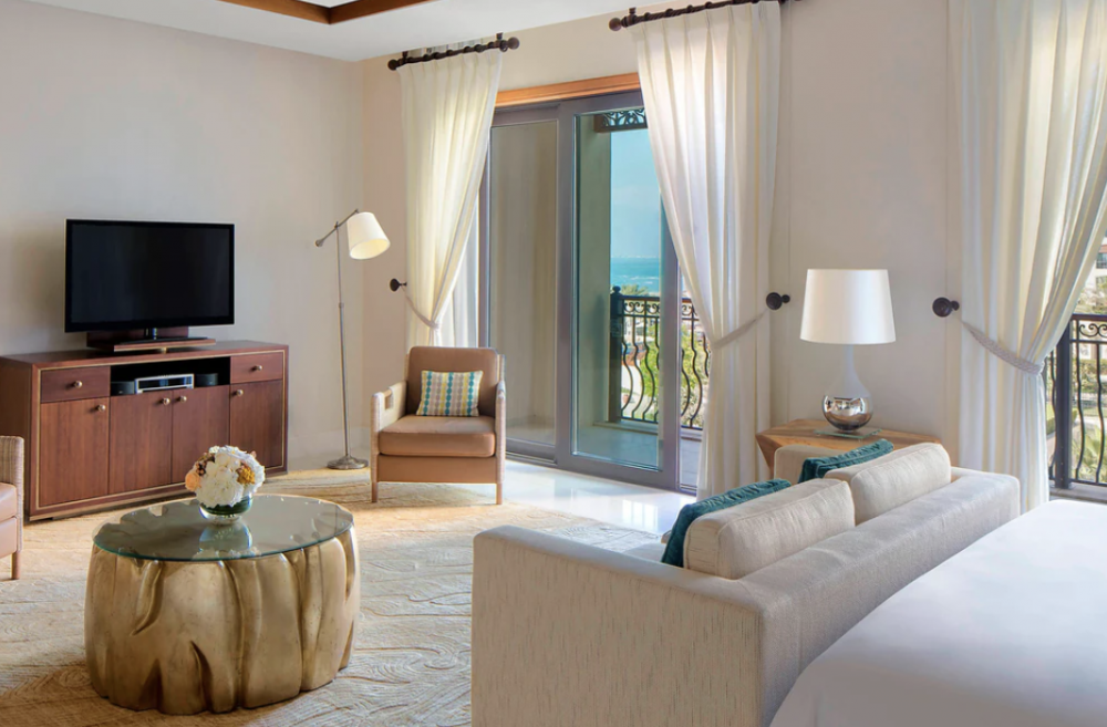 St. Regis Suite, St. Regis Saadiyat Island Resort 5*