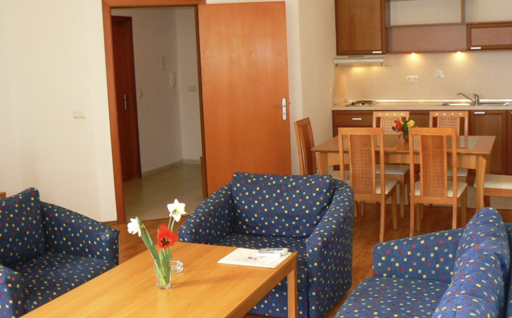 One Bedroom Apartment, Joya Park 4*