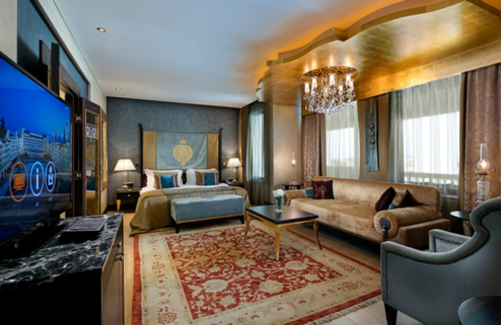 Deluxe Room With Jacuzzi, Titanic Mardan Palace 5*