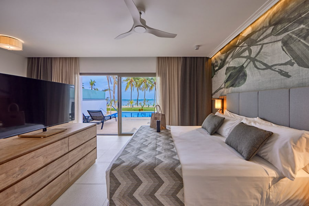 Suite Swim-Up Elite Club, Riu Palace Mauritius (ex.Riu Le Morne) | Adults Only 18+ 4*
