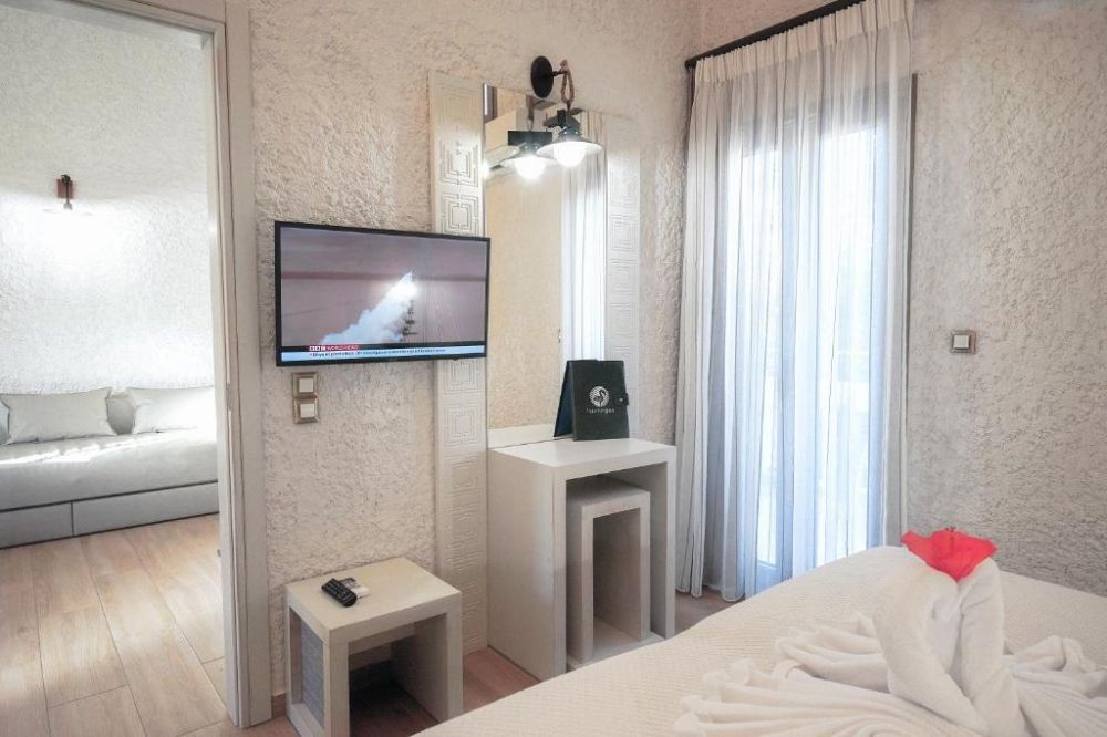 Superior Deluxe Apartment, Flamingos Hotel Apartments 3*