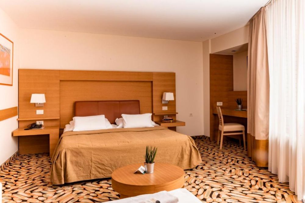 Junior Suite, Smarjeta 4*