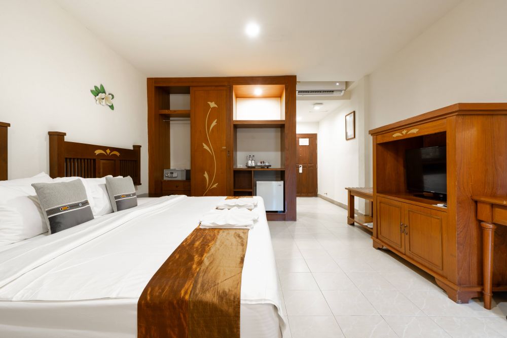 Superior Room, Phuket Leelavadee Hua Ting Resort (ex. Hua Ting Holiday Phuket) 4*