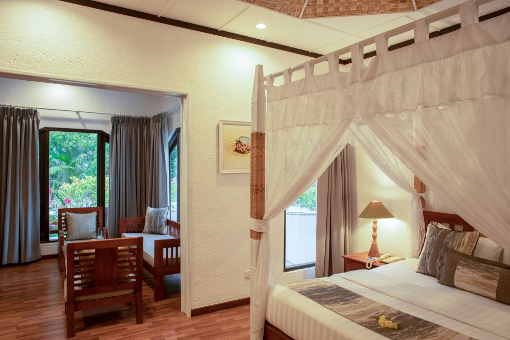 Deluxe Beachfront Room, Bandos Island Resort 4*