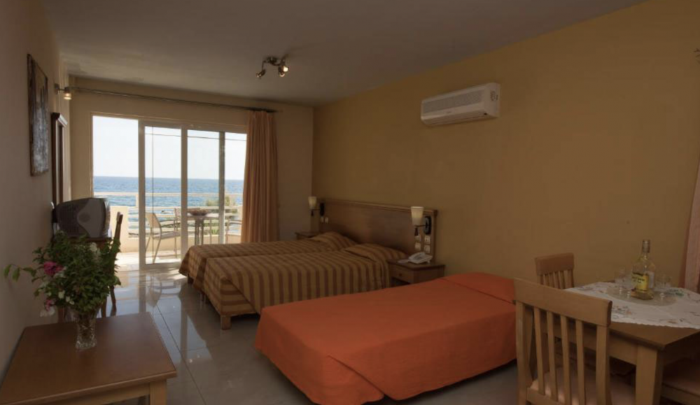 STUDIO 3 bedrooms, Ionio Star Hotel 3*