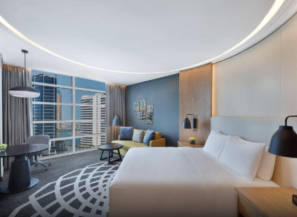 King Guest Room, Doubletree by Hilton Dubai Business Bay 4*