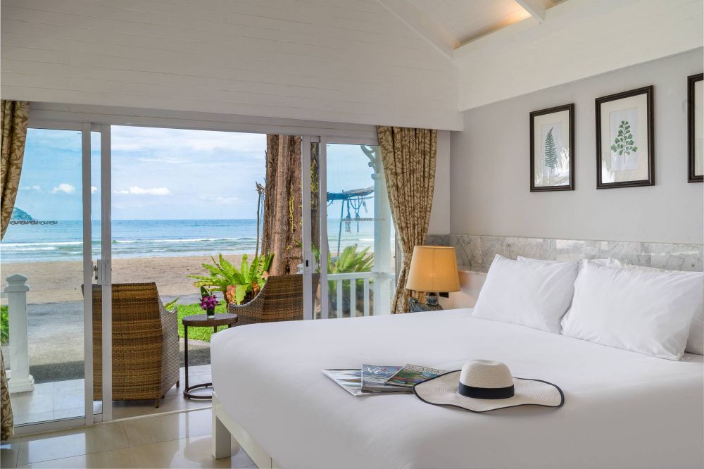 Beach Front Cottage, Thavorn Beach Village & Spa 5*