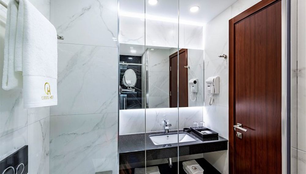 Studio twin, Clocks 4*