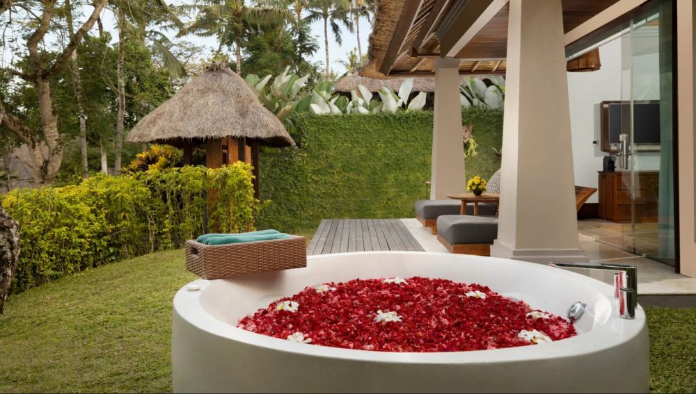 Heavenly Jacuzzi Villa, Maya Ubud Resort & Spa 5*