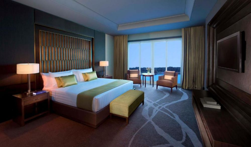 Executive Mangroves Suite, Anantara Eastern Mangroves Abu Dhabi 5*