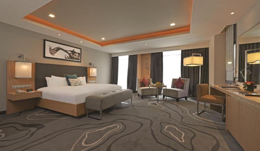 Club Premier Suite, Berjaya Times Square Hotel 5*