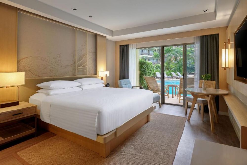 Premier Pool Access, Phuket Marriott Resort & Spa Merlin Beach 5*