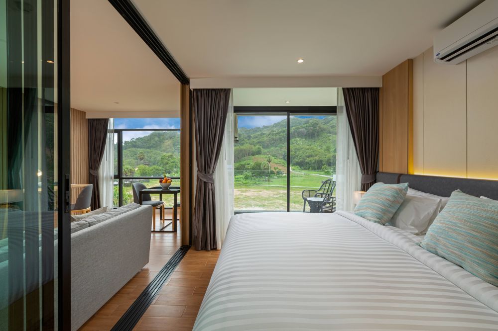 Premium Deluxe, Wyndham Garden Naithon Phuket 5*